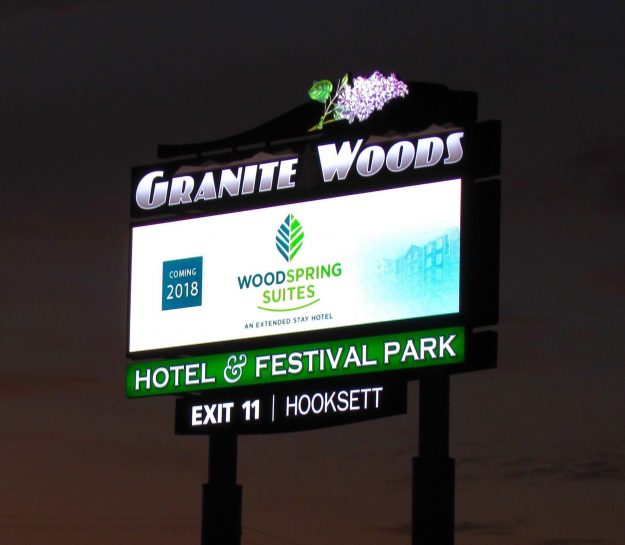 Ganite Woods Hotel Sign huge led billboard for hotels