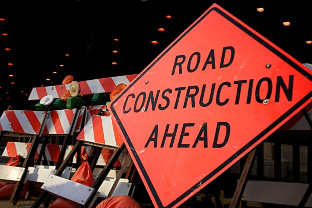 How To Build A Safe Construction Site Through Signage Road Construction Sign