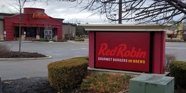 red-robin-package Red Robin signs